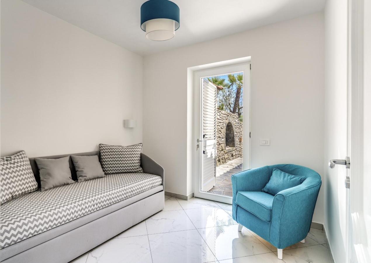 Villa Rusinella Minimalist Retreat With Sea Views Massa Lubrense Exterior foto